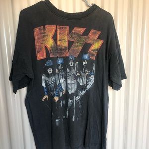 Vintage kiss tour t shirt